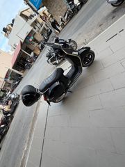 Piaggio Vespa GTS 300 2011-thumb-2