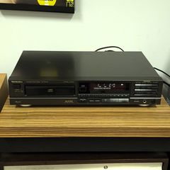 Technics SL-P337A CD Player - MASH 1-bit DAC & Optical Output (1990-91)-thumb-3