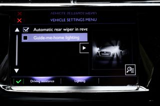 DS DS3 2016 1.2cc PureTech 82hp SoChic (Navi)-thumb-22