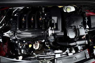 DS DS3 2016 1.2cc PureTech 82hp SoChic (Navi)-thumb-29