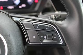 Audi A3 2022 5 Χρόνια εγγύηση-35TFSI COMFORT AUTOx7 HYBRID-thumb-12