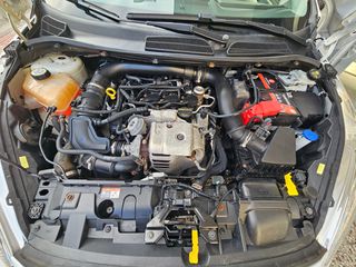 Ford Fiesta 2016 Ford Fiesta 1.0 ECOBOOST Titanium-thumb-24