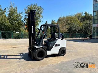 Nissan 2016 FHGE30T5-thumb-1