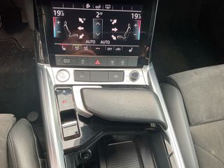 Audi e-tron 2020 50 Quattro Advanced-thumb-13