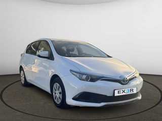 Toyota Auris 2016