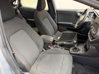 Ford Puma 2023-thumb-12