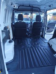 Ford Courier 2018 Transit courier-thumb-14