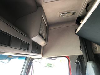 Volvo 2012-thumb-15