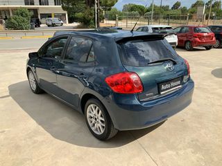 Toyota Auris 2008 privilege-thumb-6