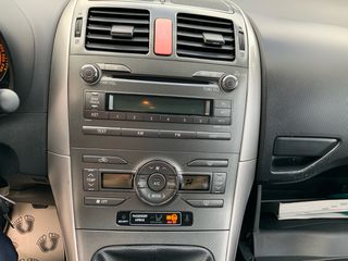 Toyota Auris 2008 privilege-thumb-17
