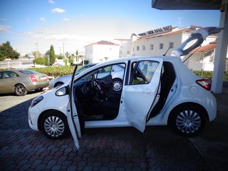 Toyota Yaris 2018 1.5cc ΒΕΝΖΙΝΗ 1ο ΧΕΡΙ ΟΘΟΝΗ - ΚΑΜΕΡΑ-thumb-9