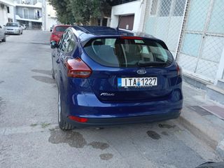 Ford Focus 2016-thumb-1