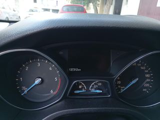 Ford Focus 2016-thumb-8