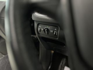 Volvo V40 2016 (από 183€/μήνα)-thumb-28