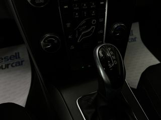 Volvo V40 2016 (από 183€/μήνα)-thumb-35
