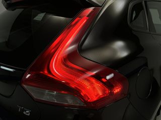 Volvo V40 2016 (από 183€/μήνα)-thumb-37