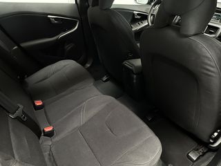 Volvo V40 2016 (από 183€/μήνα)-thumb-23
