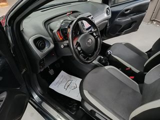 Toyota Aygo 2020 X-PLAY "TEAM D"-thumb-6