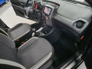 Toyota Aygo 2020 X-PLAY "TEAM D"-thumb-10