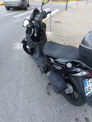 Sym HD 200 2014-thumb-2