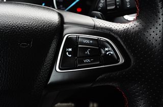 Ford EcoSport 2018 1000cc Auto St Line-thumb-6