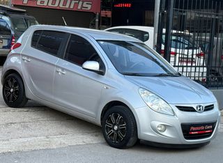 Hyundai i 20 2009-thumb-5