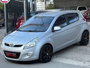 Hyundai i 20 2009-thumb-1