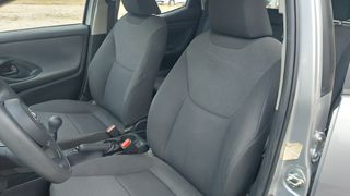 Toyota Yaris 2023 1.0 VVTI 5θυρο ΜΕ ΕΓΓΥΗΣΗ ΤΟΥΟΤΑ-thumb-13