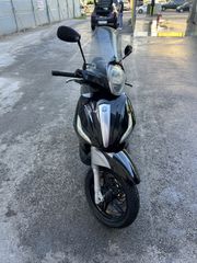Piaggio Beverly 350 2012 Sport Touring-thumb-1