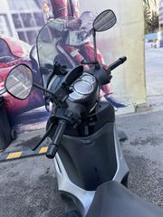 Piaggio Beverly 350 2012 Sport Touring-thumb-5