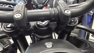 Royal Enfield Himalayan 2026 450 MANA BLACK-thumb-13
