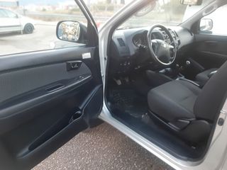 Toyota Hilux 2014 ΕΠΩΛΗΘΗ-thumb-17