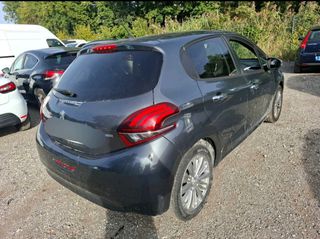 Peugeot 208 2017 pureTech style-thumb-3