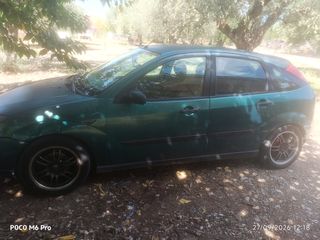 Ford Focus 2000