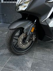 Honda Forza 300 2019-thumb-12