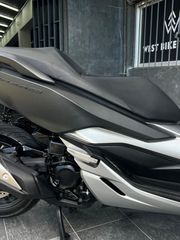 Honda Forza 300 2019-thumb-24