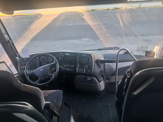 Scania 2010 Beulas stergo spica K400-thumb-3