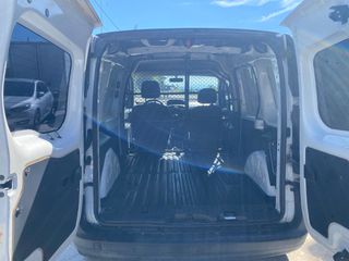 Renault Kangoo 2018 KANGOO 1.5 DIESEL AUTOMATIC !!-thumb-6