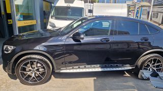 Mercedes-Benz GLC 300 2022 coupe-thumb-5