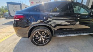 Mercedes-Benz GLC 300 2022 coupe-thumb-13