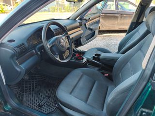 Audi A4 2003-thumb-12