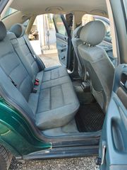 Audi A4 2003-thumb-17