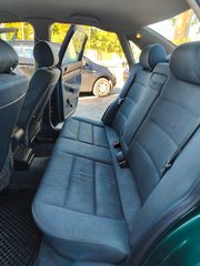 Audi A4 2003-thumb-18