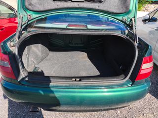 Audi A4 2003-thumb-20