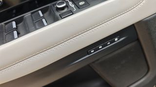 Land Rover Range Rover Evoque 2019 180D HYBRID HSE R-DYNAMIC SUNROOF 180HP-thumb-16