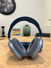 AirPods Max Sky Blue