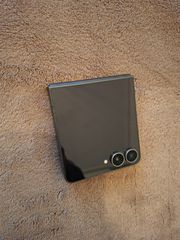 Samsung Flip8 και Watch9-thumb-2