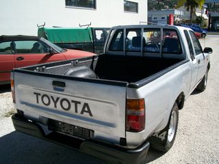 Toyota Hilux 1990 EΛΛΗΝΙΚΟ 4Χ2 ΜΙΑΜΙΣΗ ΚΑΜΠΙΝΑ A/C-thumb-4