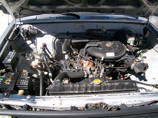 Toyota Hilux 1990 EΛΛΗΝΙΚΟ 4Χ2 ΜΙΑΜΙΣΗ ΚΑΜΠΙΝΑ A/C-thumb-6