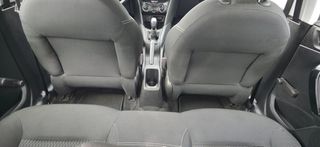Peugeot 208 2017 1.6_Diesel-thumb-38